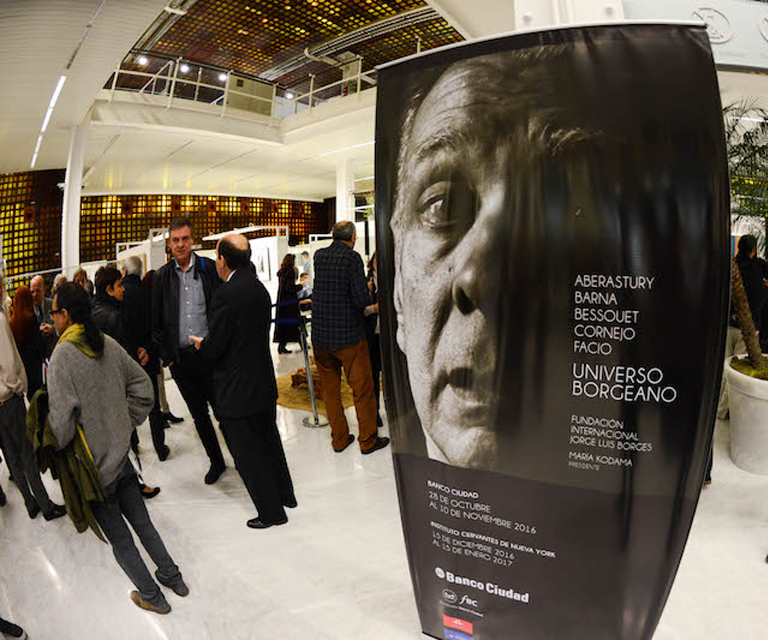 "Universo Borgeano" en Banco Ciudad