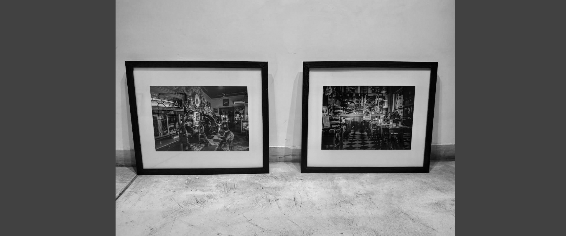 Muestra "La &ntilde;ata contra el vidrio"