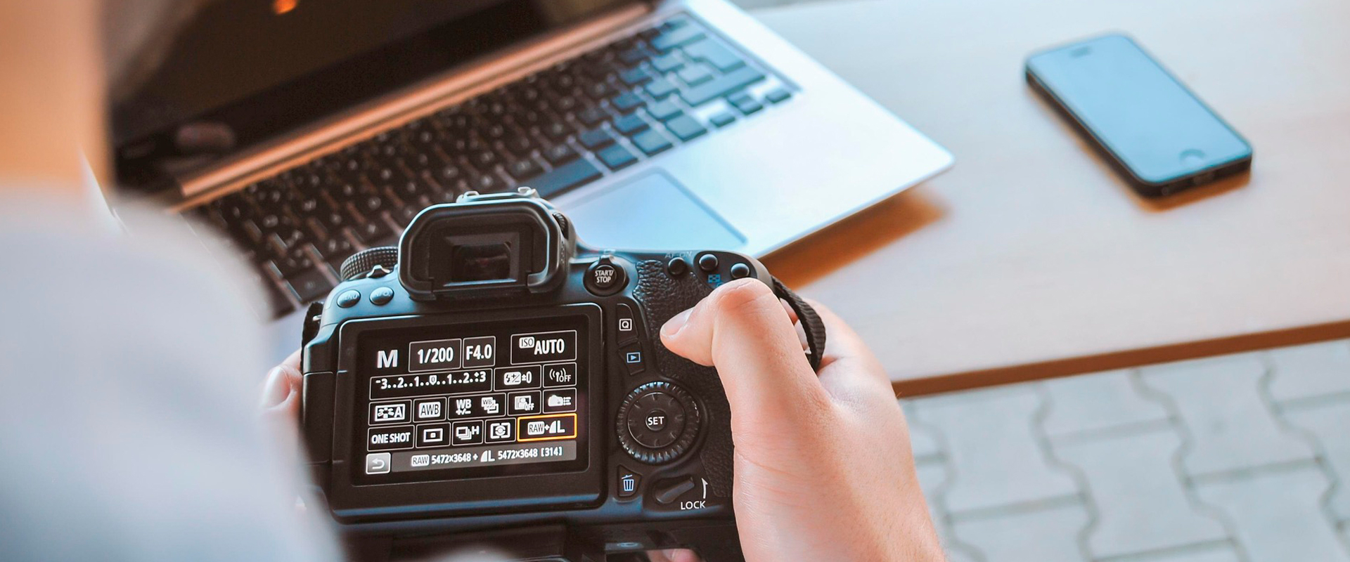 INTRODUCCI&Oacute;N A LA FOTOGRAF&Iacute;A